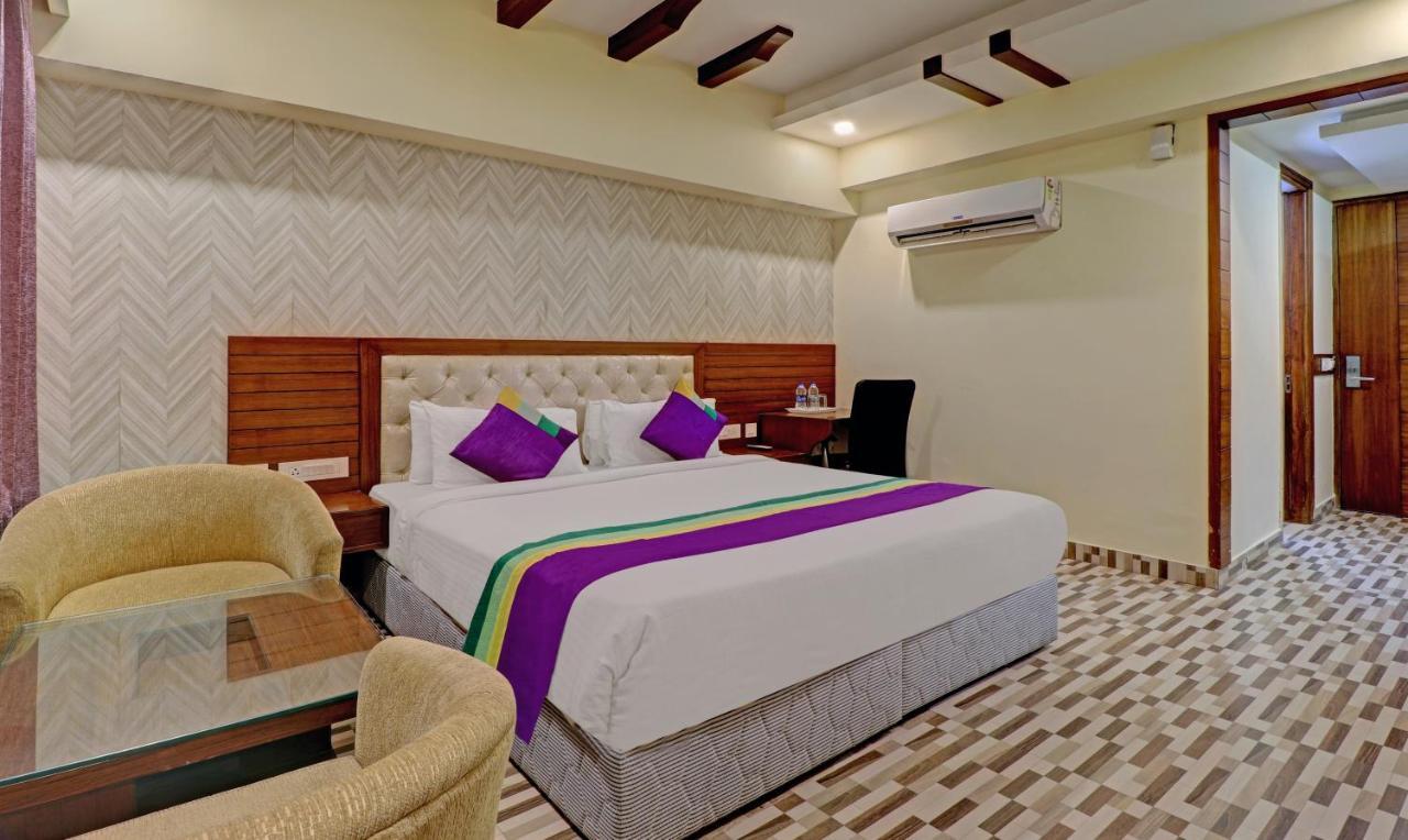 Treebo Premium Pearl Avenue, Ring Road Ξενοδοχείο Ντεχραντούν Εξωτερικό φωτογραφία