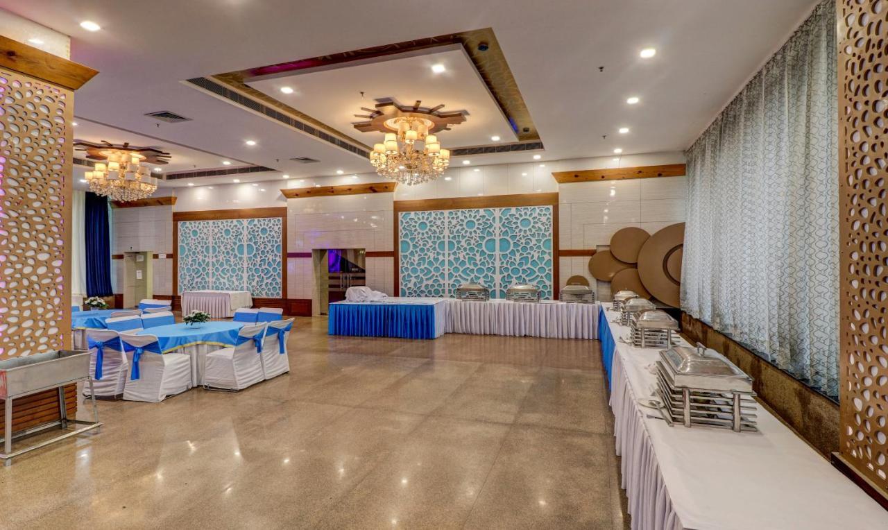 Treebo Premium Pearl Avenue, Ring Road Ξενοδοχείο Ντεχραντούν Εξωτερικό φωτογραφία