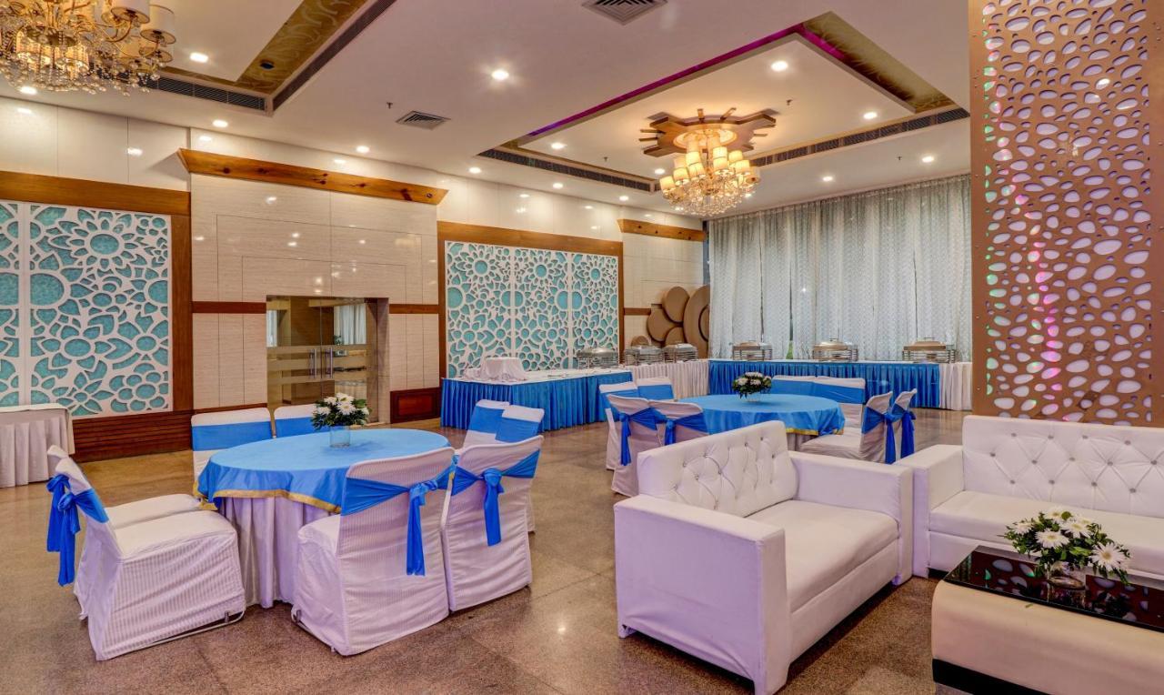 Treebo Premium Pearl Avenue, Ring Road Ξενοδοχείο Ντεχραντούν Εξωτερικό φωτογραφία