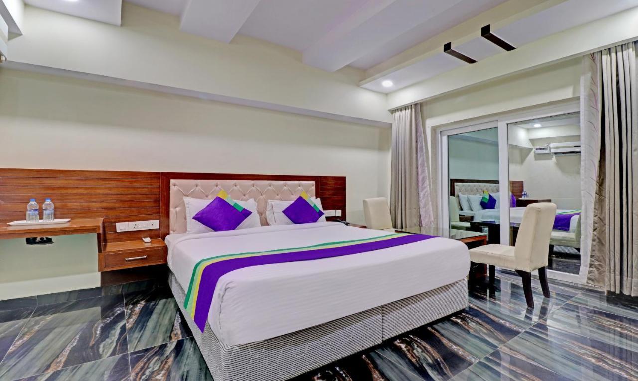 Treebo Premium Pearl Avenue, Ring Road Ξενοδοχείο Ντεχραντούν Εξωτερικό φωτογραφία
