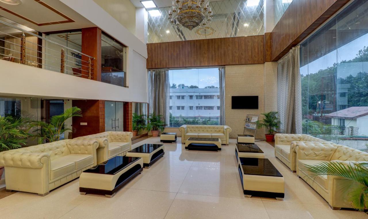 Treebo Premium Pearl Avenue, Ring Road Ξενοδοχείο Ντεχραντούν Εξωτερικό φωτογραφία
