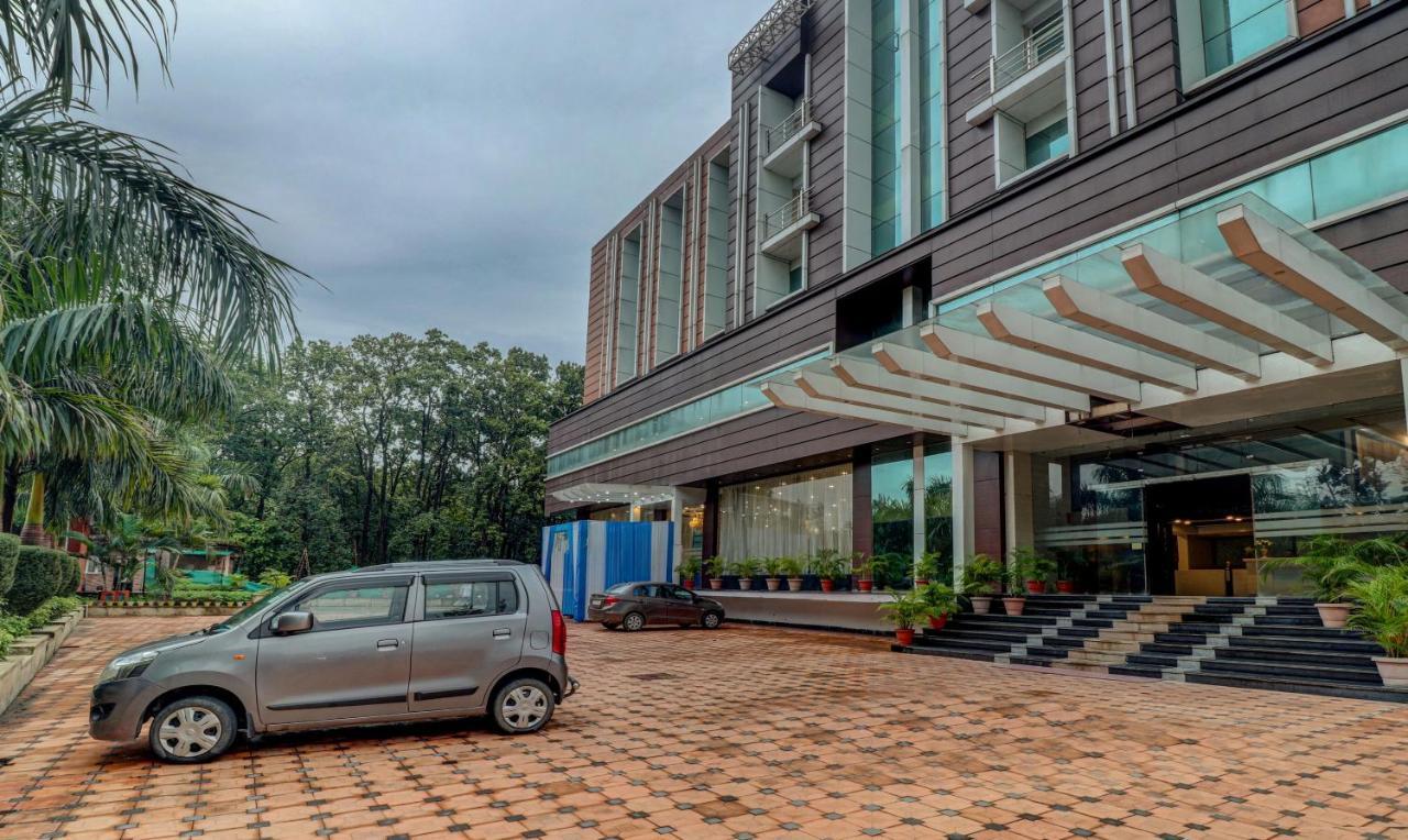 Treebo Premium Pearl Avenue, Ring Road Ξενοδοχείο Ντεχραντούν Εξωτερικό φωτογραφία