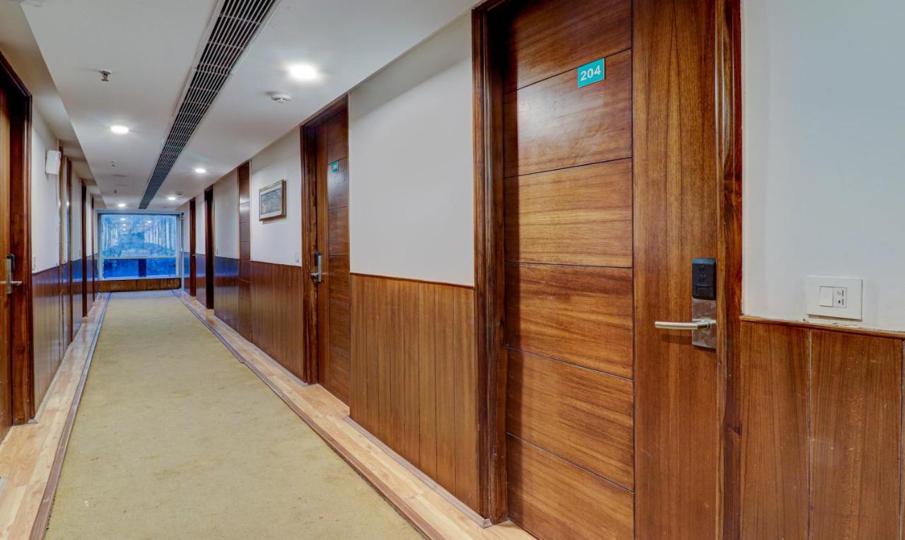 Treebo Premium Pearl Avenue, Ring Road Ξενοδοχείο Ντεχραντούν Εξωτερικό φωτογραφία