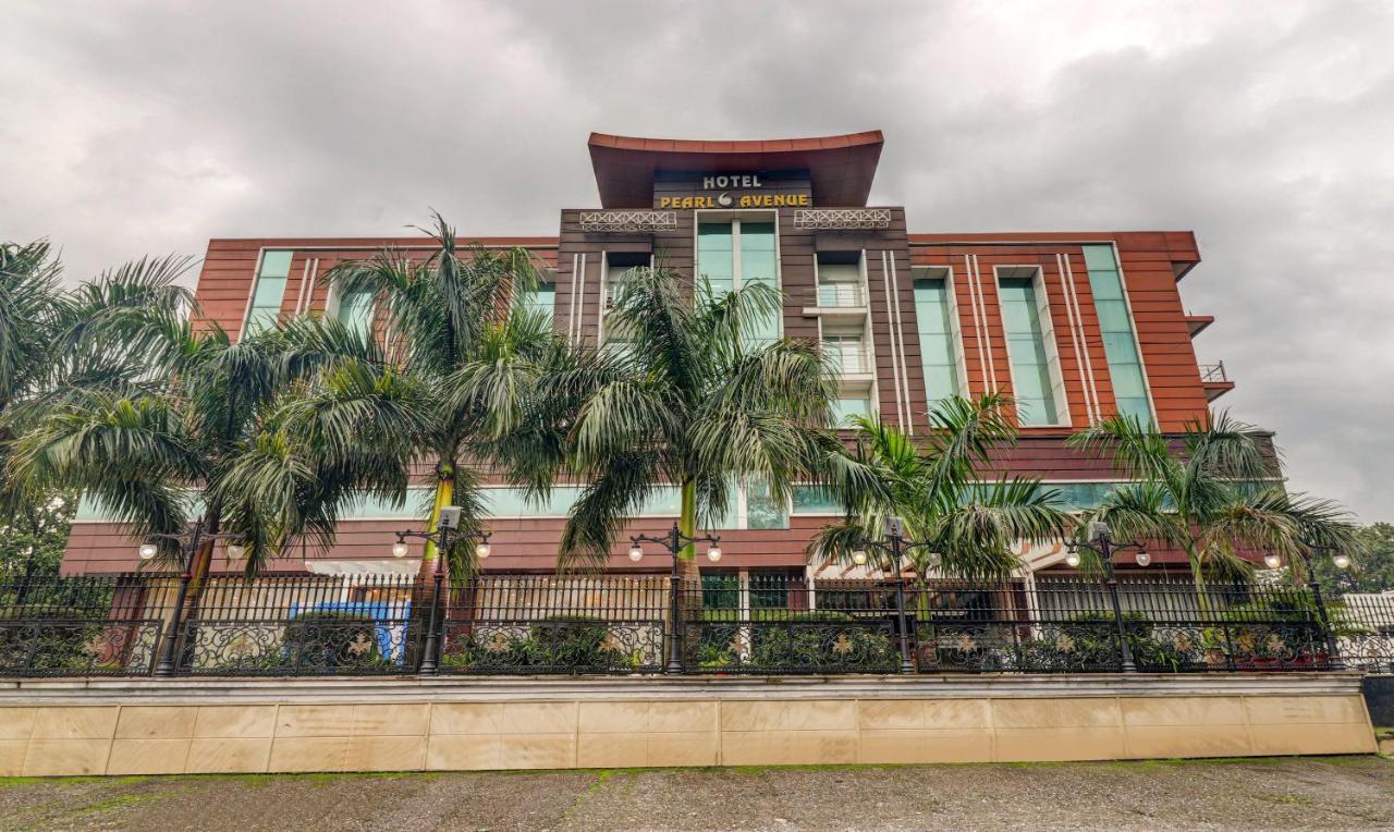 Treebo Premium Pearl Avenue Banquets And Lawn Ντεχραντούν Εξωτερικό φωτογραφία