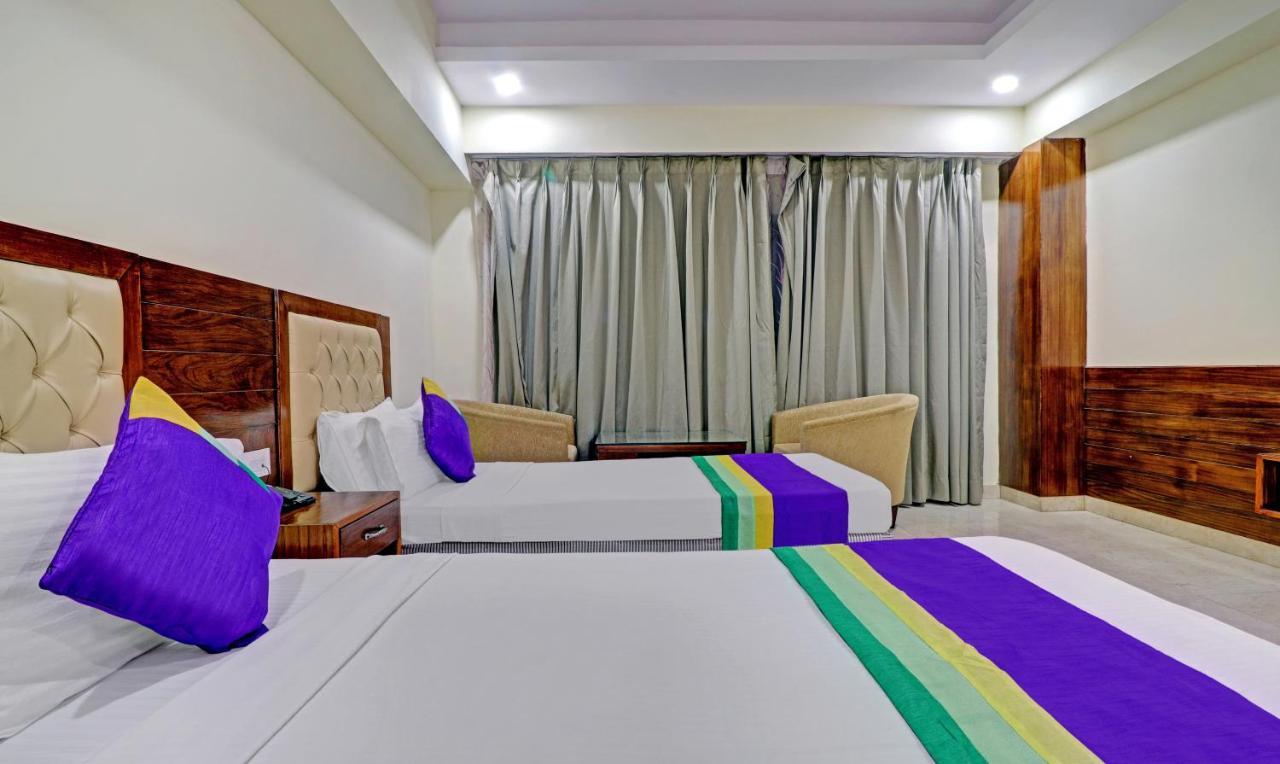 Treebo Premium Pearl Avenue, Ring Road Ξενοδοχείο Ντεχραντούν Εξωτερικό φωτογραφία